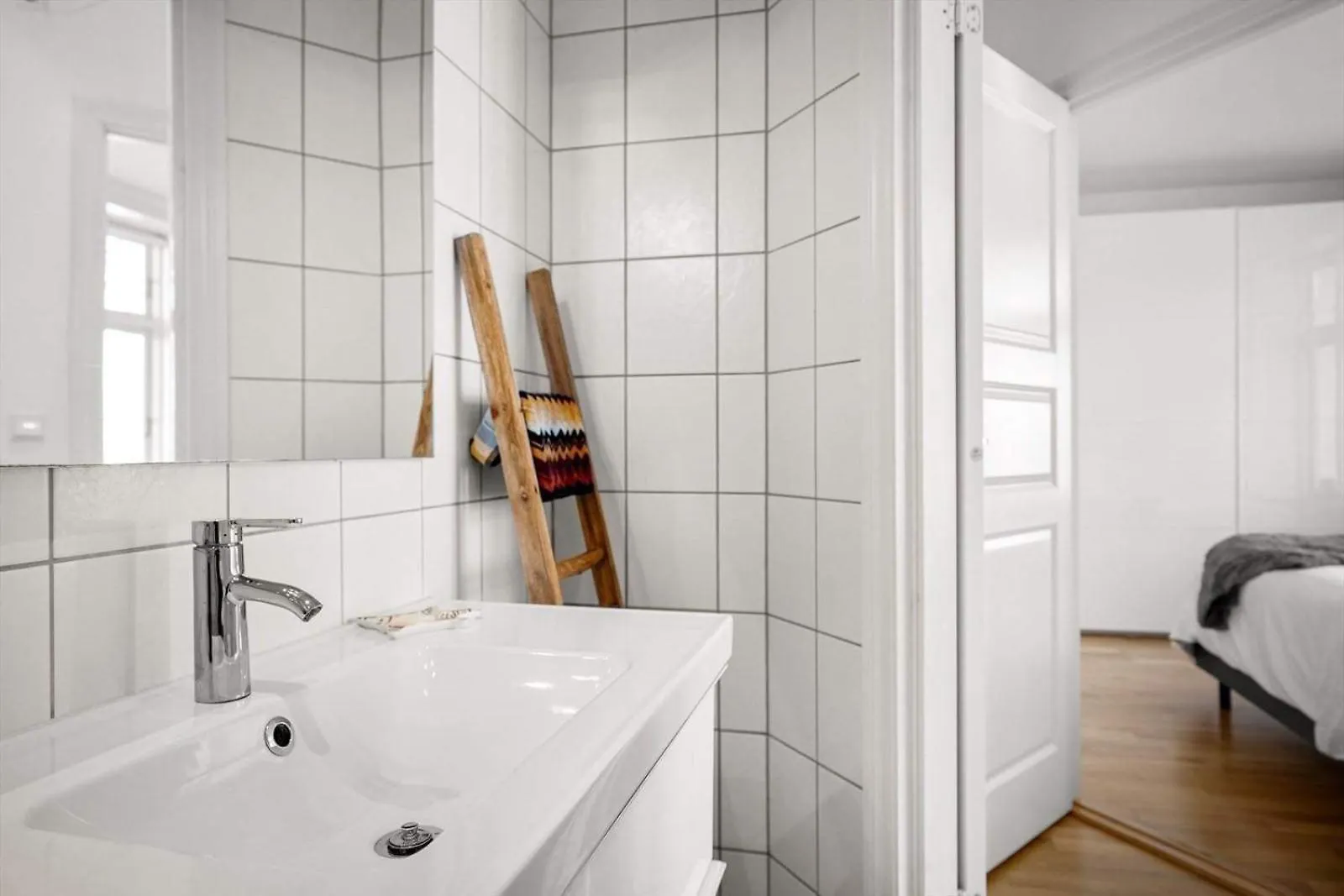 Homerentals L Central & Convenient - Queen Bed Bergen 0*,  Norge